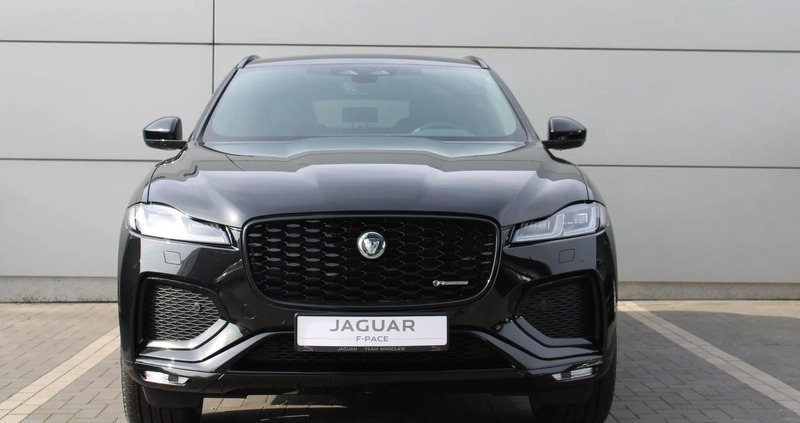 Jaguar F-Pace cena 365110 przebieg: 5, rok produkcji 2023 z Poznań małe 37